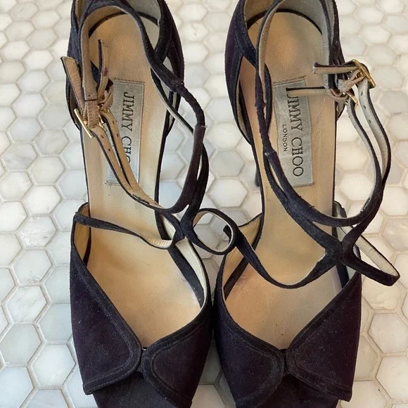 Jimmy Choo Purple Suede Fairview Heel - Picture 5 of 6